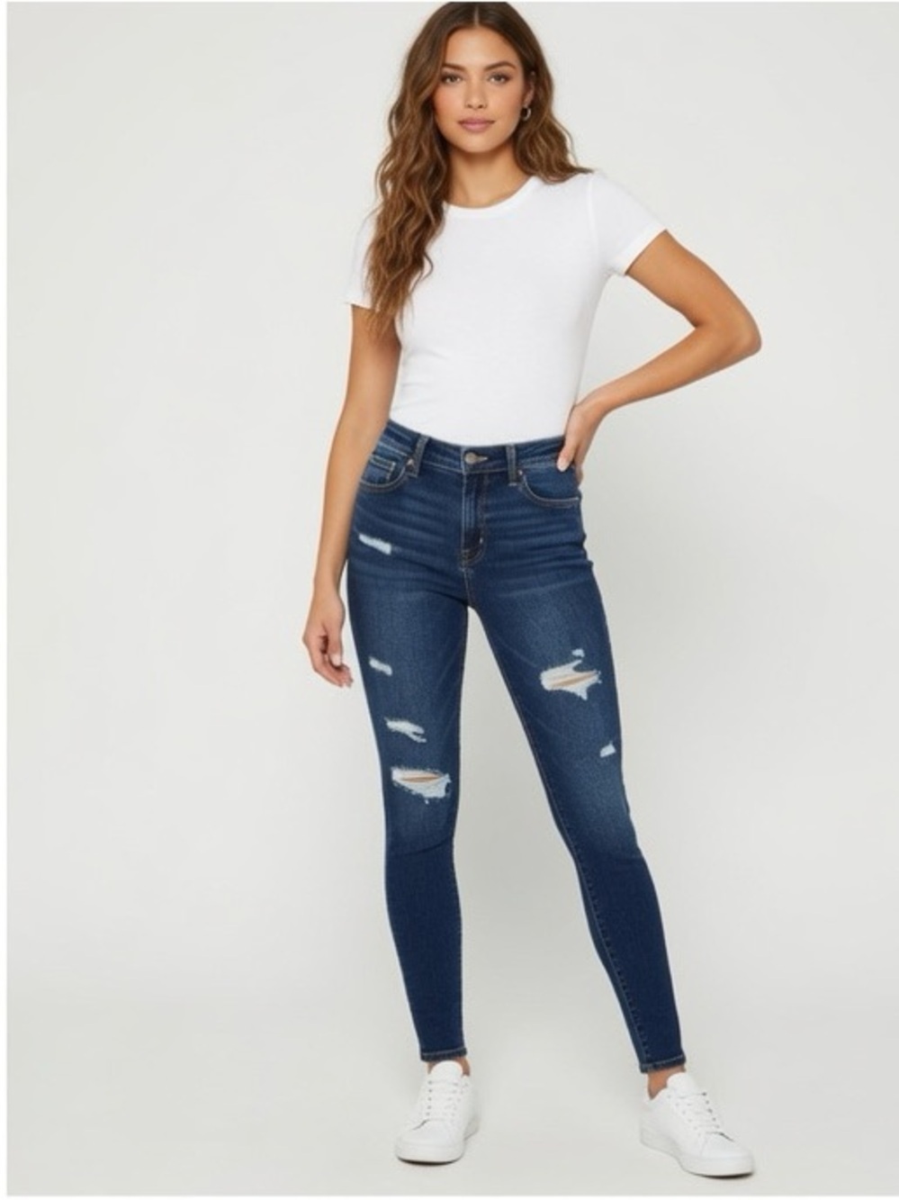 Hollister Women’s High Rise Blue Ripped Skinny Jeans Classic Stretch Size 11 - Picture 1 of 8